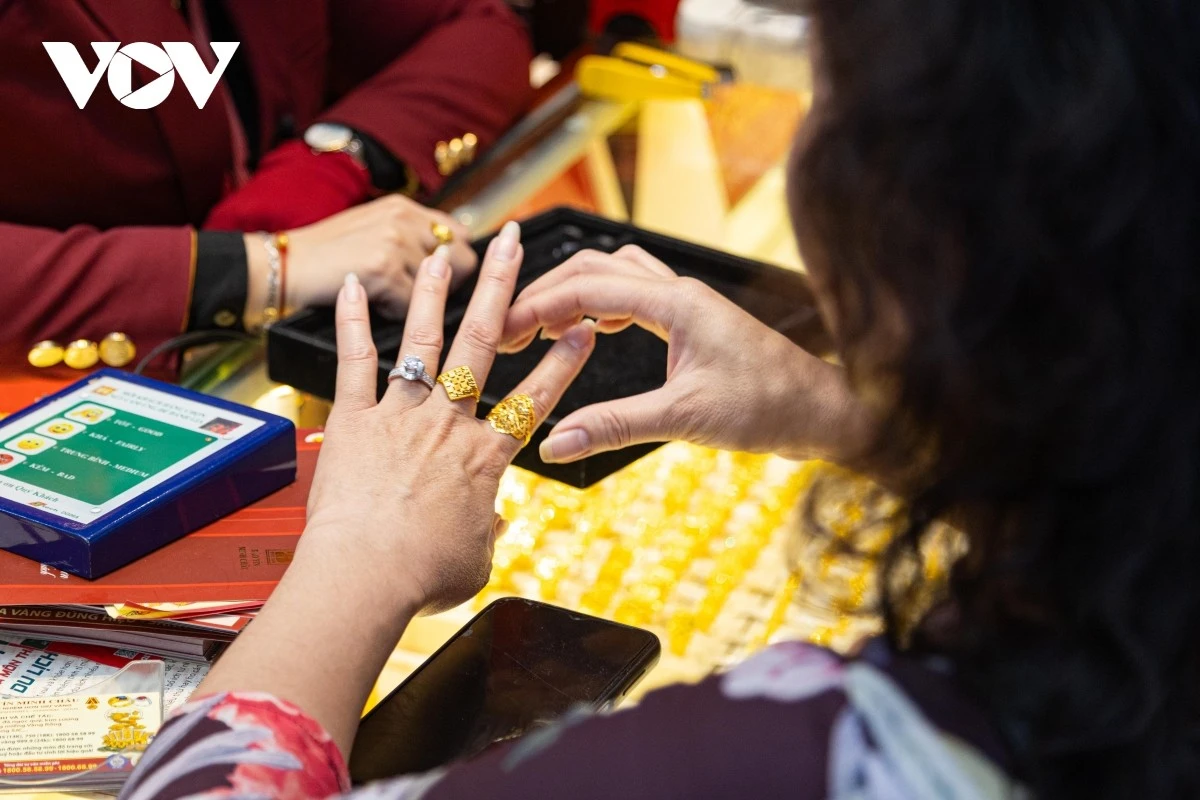 Giá vàng thường bị đẩy lên cao mỗi dịp Vía Thần Tài.