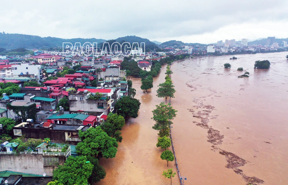 Mưa lũ gây thiệt hại nặng nề tại nhiều địa phương trong tỉnh.