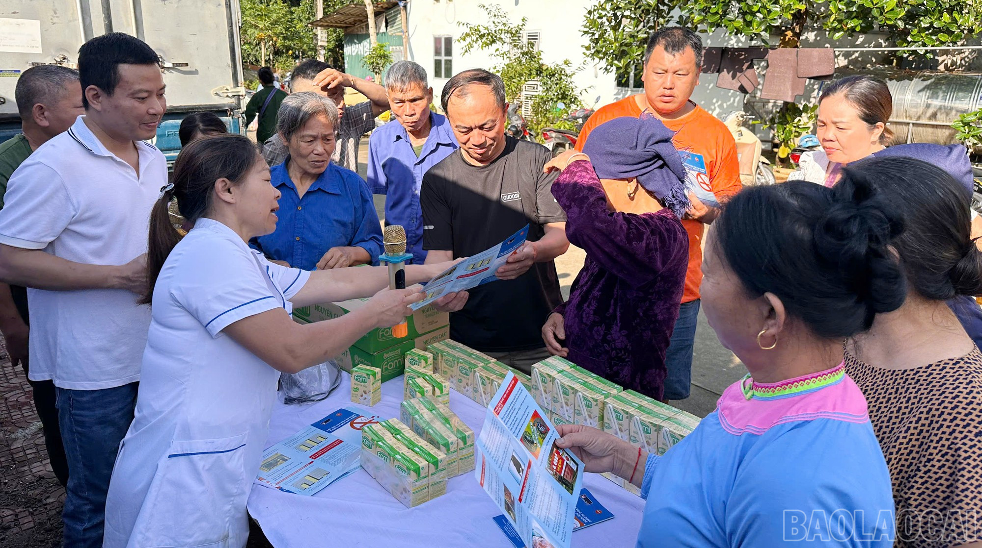 សកម្មភាពទំនាក់ទំនងបង្ការ និងគ្រប់គ្រងគ្រោះថ្នាក់ថ្នាំជក់ត្រូវបានធ្វើឡើងនៅក្នុងឃុំបានឡៅ។ baolaocai-br_yt9.jpg