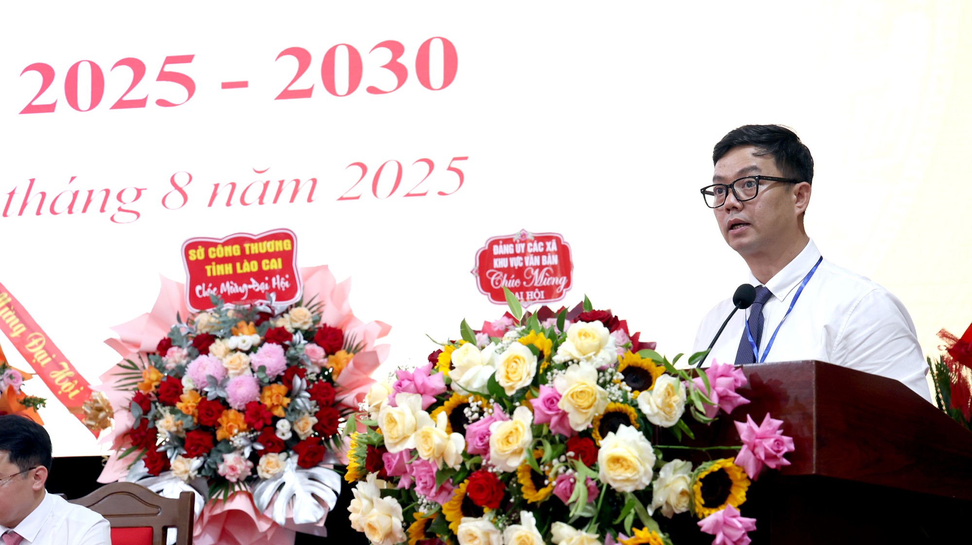 Đồng chí Nguyễn Minh Toàn - Ủy viên Ban Thường vụ, Chủ nhiệm UBKT Tỉnh ủy phát biểu chỉ đạo Đại hội. 1l8a8651c.jpg