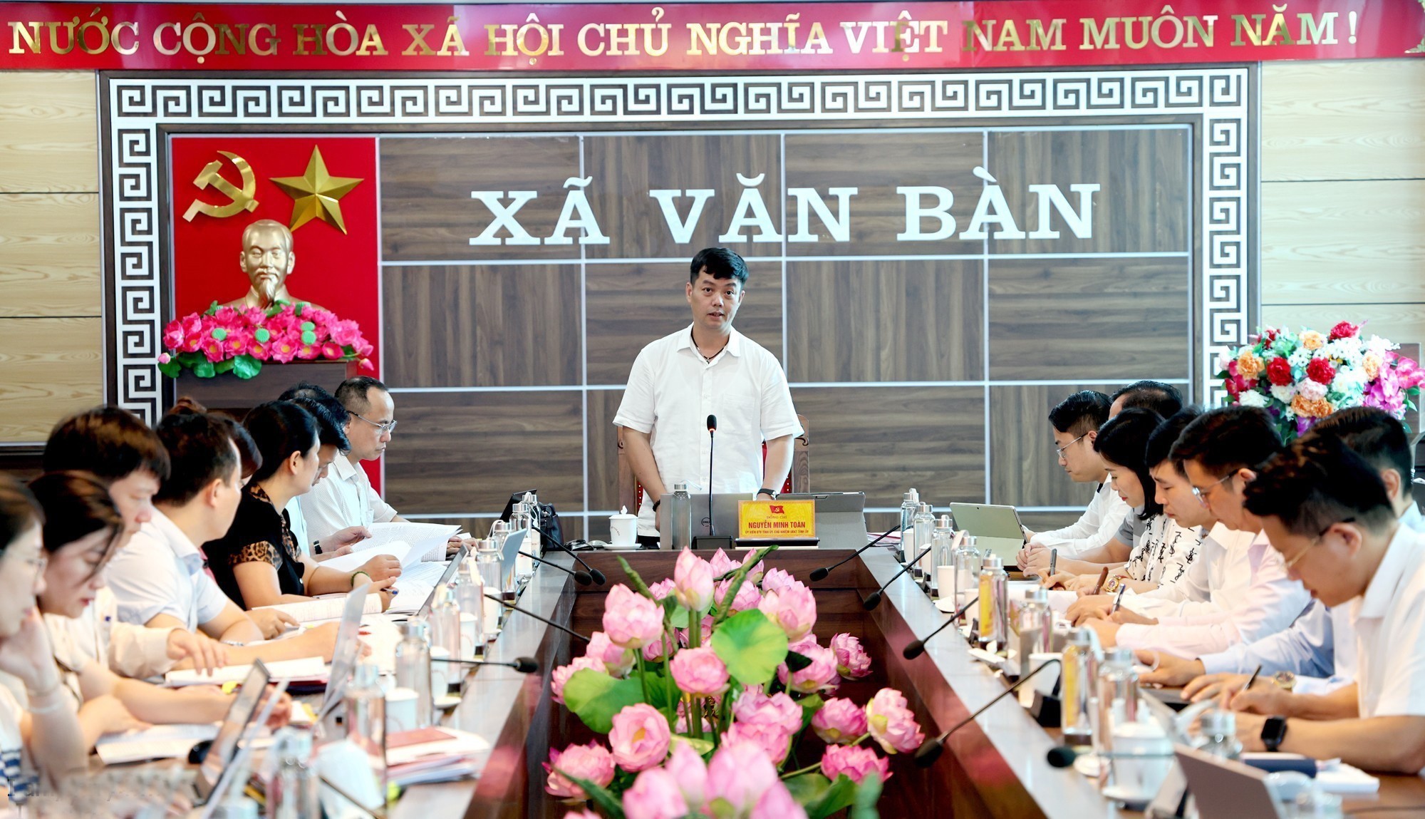 Đồng chí Nguyễn Minh Toàn, Ủy viên Ban Thường vụ, Chủ nhiệm UBKT Tỉnh ủy kết luận buổi làm việc. vb2c.jpg