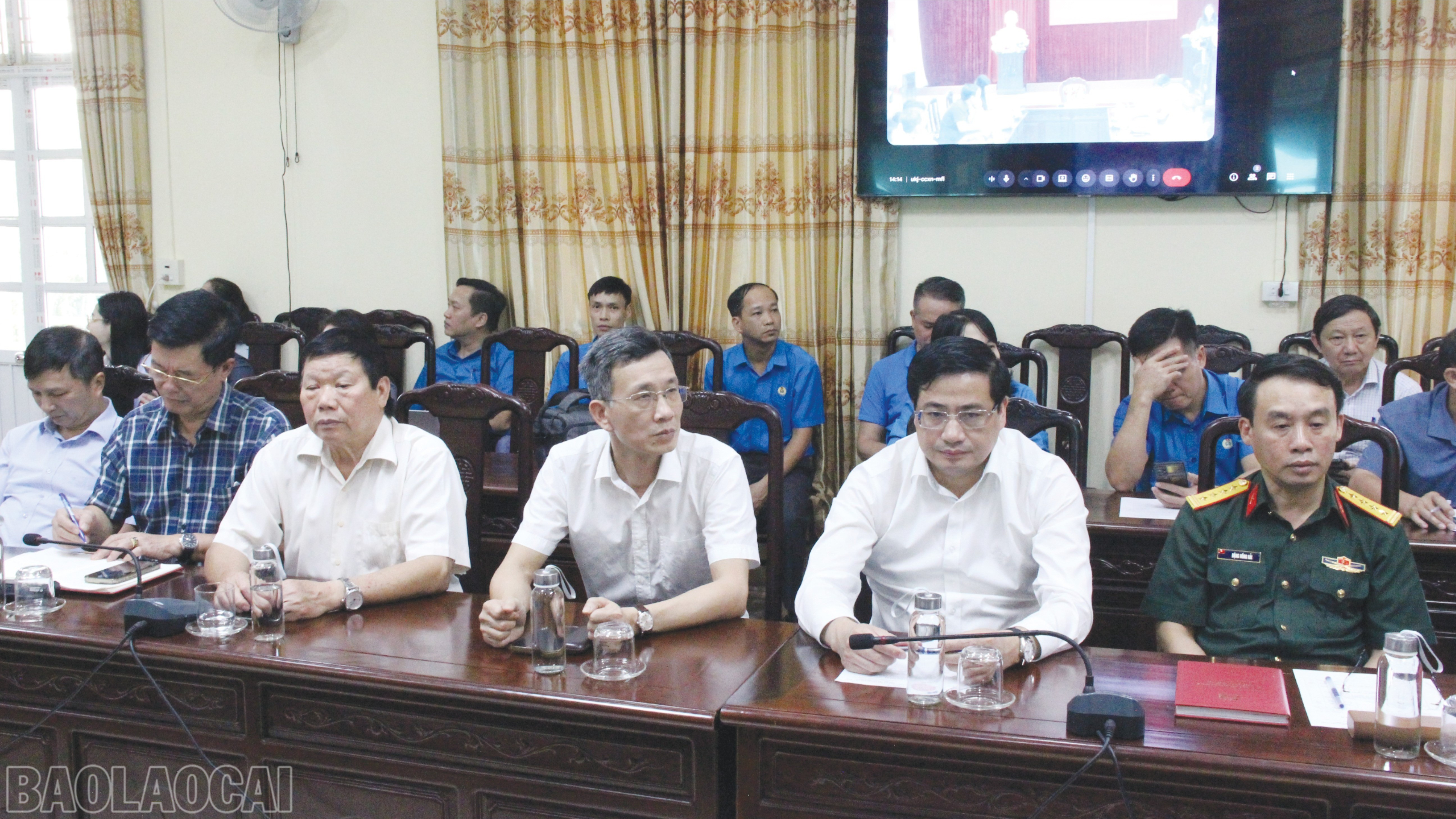 Các đại biểu tham dự hội nghị. baolaocai-bl_4-4023.jpg