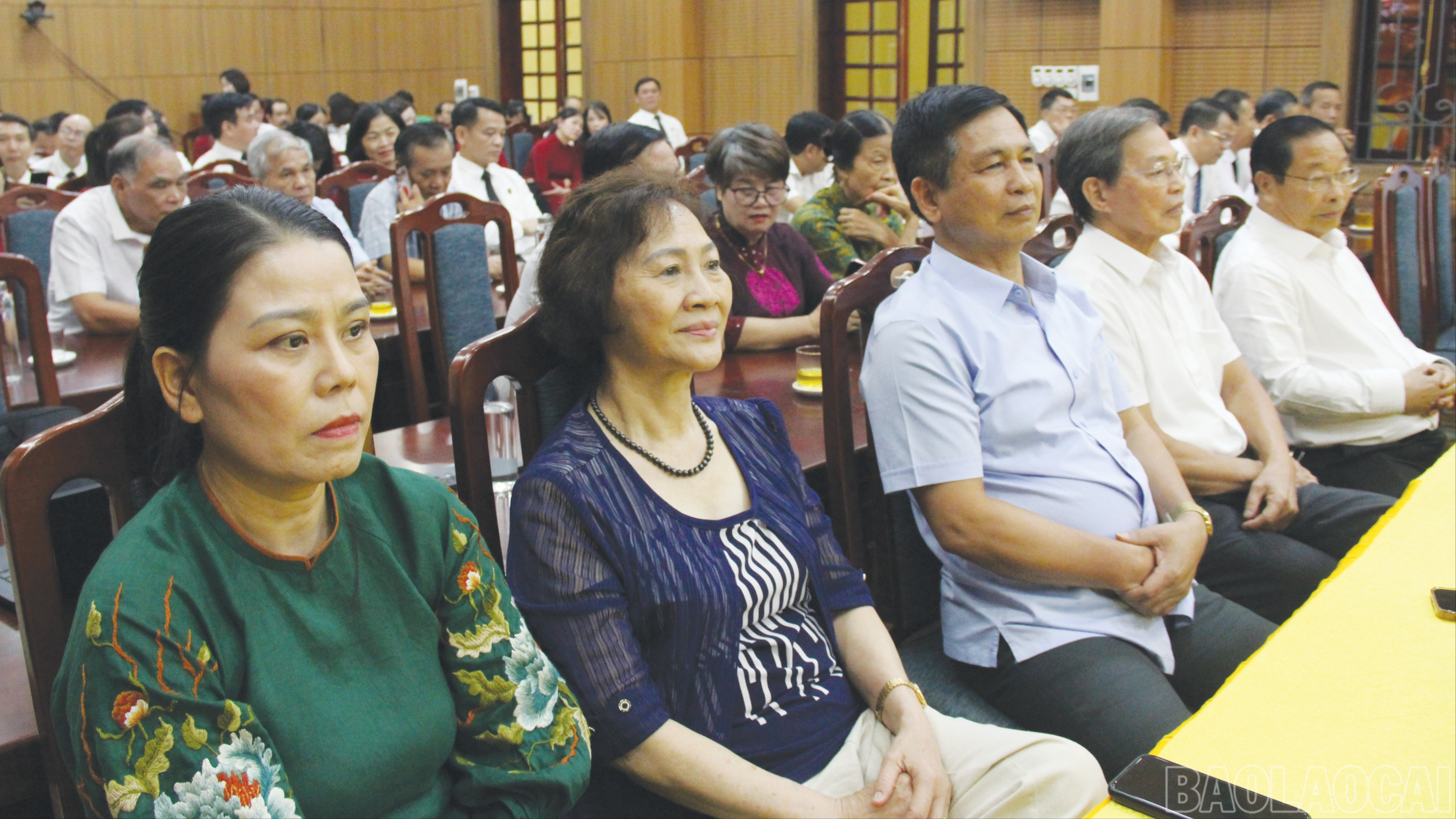 Các đồng chí nguyên lãnh đạo Tòa án nhân dân 2 tỉnh Lào Cai và Yên Bái qua các thời kỳ. baolaocai-br_10-2490.jpg