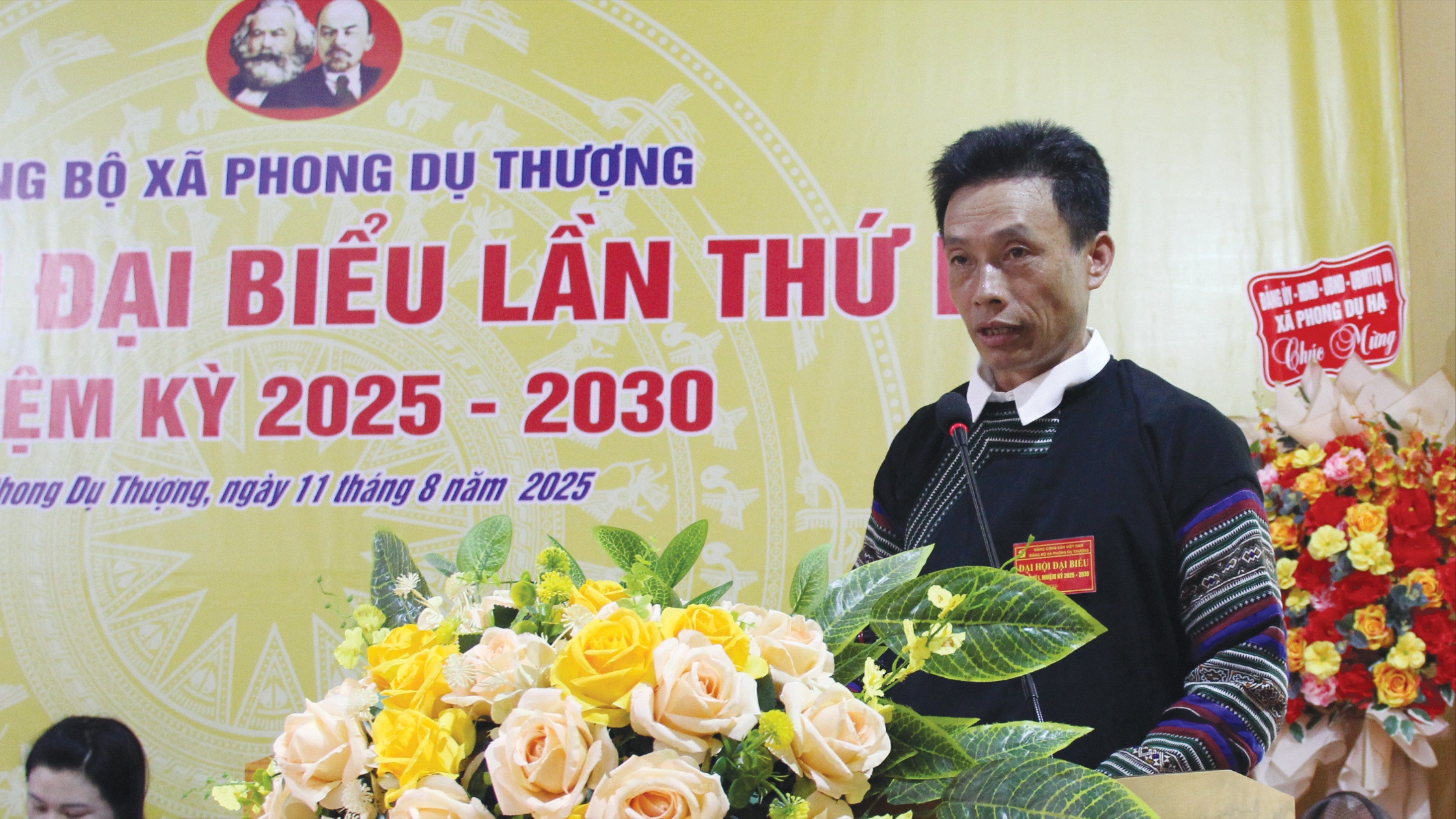 Đại biểu tham luận tại Đại hội. 3-2218-5736.jpg