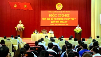 Đoàn Đại biểu Quốc hội tỉnh tiếp xúc cử tri tại huyện Lục Yên
