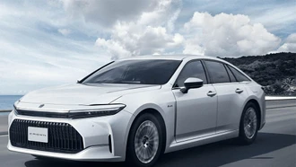 Toyota Crown.