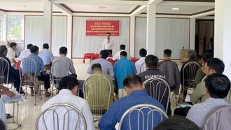 Phòng Tư pháp huyện Mù Cang Chải tập huấn cho cán bộ, hội viên nông dân về công tác tuyên truyền, phổ biến, giáo dục pháp luật.