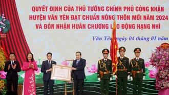 Lễ công bố Quyết định của Thủ tướng Chính phủ công nhận huyện Văn Yên đạt chuẩn nông thôn mới năm 2024 và đón nhận Huân chương Lao động hạng Nhì