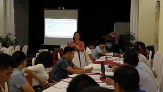 Ban Điều hành Dự án 8 tỉnh tập huấn hướng dẫn thành lập và vận hành mô hình Câu lạc bộ “Thủ lĩnh của sự thay đổi”.