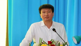 Bộ trưởng Bộ Nội vụ Phạm Thị Thanh Trà, Chủ tịch UBND tỉnh Trần Huy Tuấn tiếp xúc cử tri huyện Văn Yên