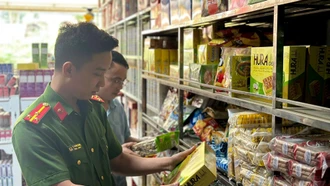 Công tác kiểm tra, giám sát thị trường được lực lượng chức năng tăng cường triển khai thực hiện.