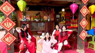 Bảo tàng Yên Bái rực rỡ không gian du xuân