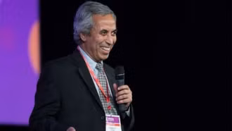 Tiến sĩ Belgacem Haba, người sở hữu 1.600 bằng sáng chế toàn cầu