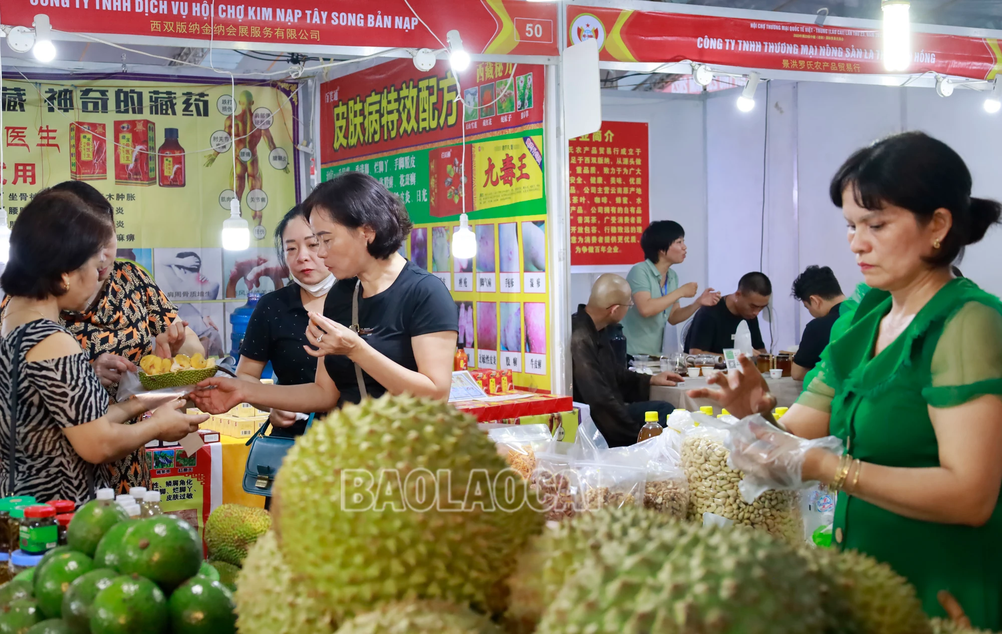 Hangviethoicho (5).JPG