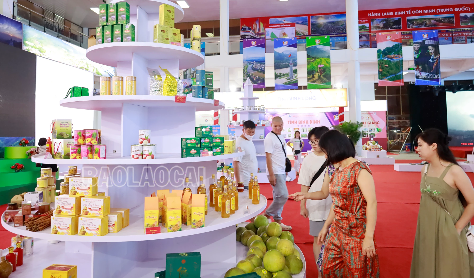 Hangviethoicho (11).JPG