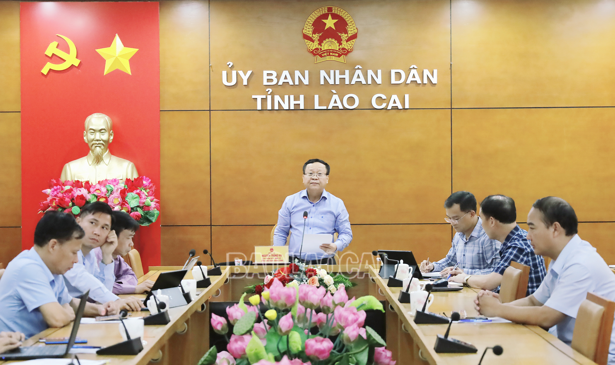 Đồng chí Phó Chủ tịch UBND tỉnh Nguyễn Trọng Hài kết luận hội nghị. 20231013173535__MG_4014.JPG