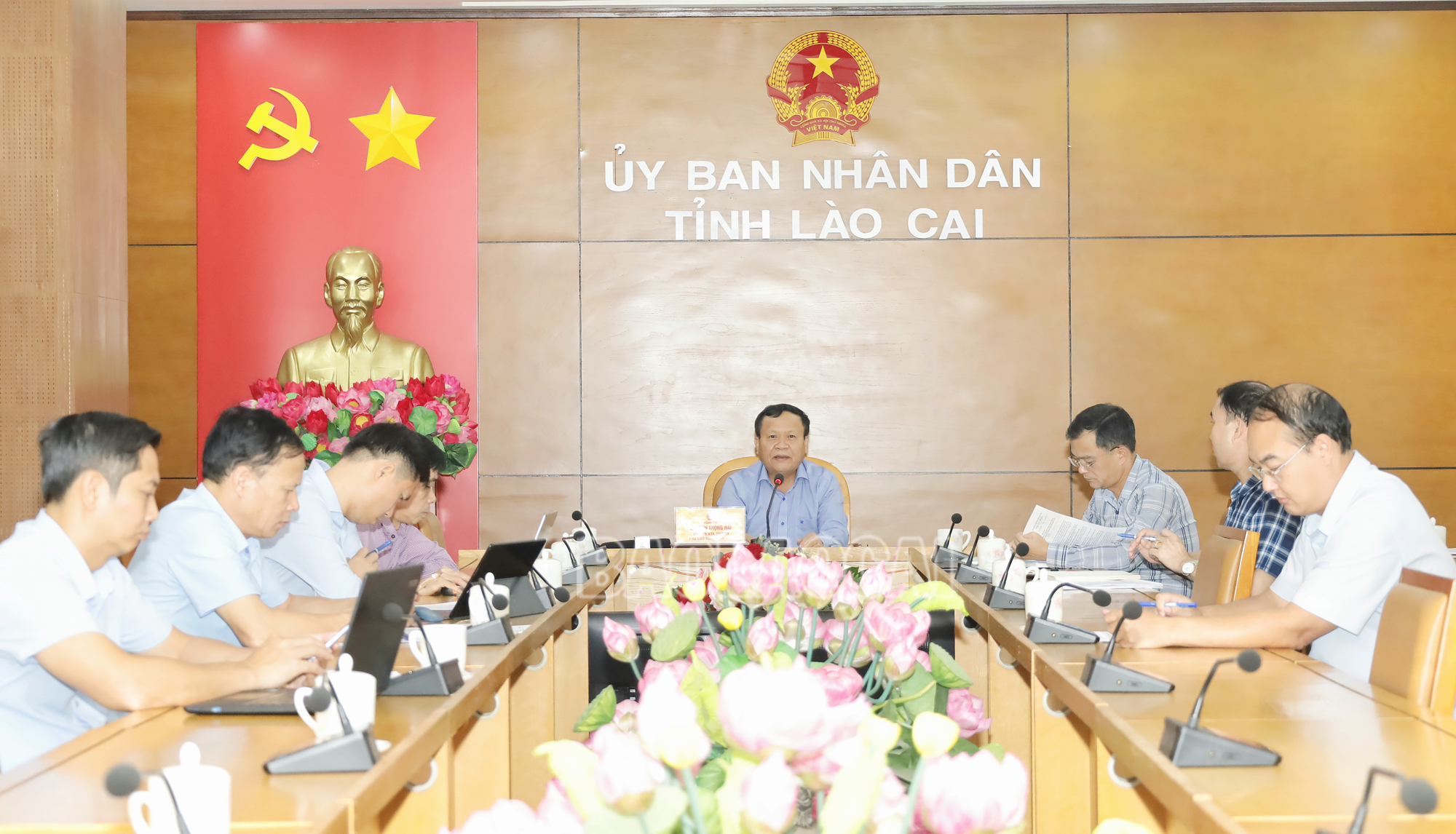 Quang cảnh hội nghị tại điểm cầu UBND tỉnh. 20231013151818__MG_3966.JPG