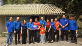 Chi đoàn Báo và Phát thanh - Truyền hình Lào Cai tổ chức nhiều hoạt động ý nghĩa trong Tháng Thanh niên