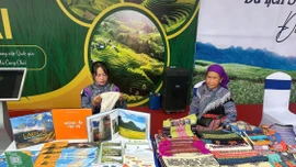 Lào Cai quảng bá du lịch tại Festival Tinh hoa Tây Bắc – Điện Biên 2025