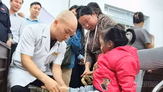 Triển khai chương trình phẫu thuật miễn phí cho trẻ khuyết tật