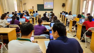 Bát Xát: Hơn 160 cán bộ, giáo viên được tập huấn chuyển đổi số 
