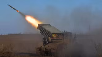 Chiến thuật "tạt sườn, cắt hậu cần" giúp Nga dồn ép Ukraine ở Kursk