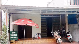Thành phố Hồ Chí Minh hỗ trợ 100 triệu đồng cho 2 hộ dân tỉnh Lào Cai sửa chữa nhà ở