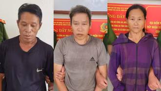 Công an xã Nậm Chày truy bắt nhóm đối tượng tổ chức sử dụng trái phép chất ma túy trong rừng sâu