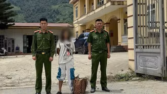 Kịp thời hỗ trợ công dân đi lạc từ Tuyên Quang lên Lào Cai trở về nhà an toàn