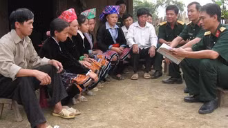 Phổ biến, giáo dục pháp luật phù hợp với từng đối tượng và địa bàn vùng dân tộc thiểu số