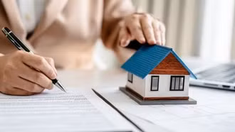 Đang thuê nhà ở xã hội có bị loại khỏi diện đăng ký mua?