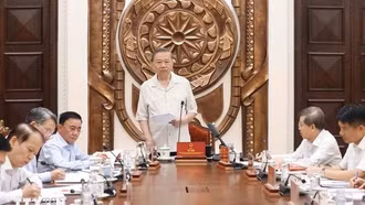 Hoàn thiện thể chế như một 'chu trình sống'