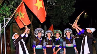 Tết Độc lập của người Mông ở Lao Chải