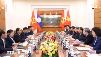 Quan hệ hợp tác Việt Nam-Lào phát triển tích cực, đi vào chiều sâu, thiết thực và hiệu quả