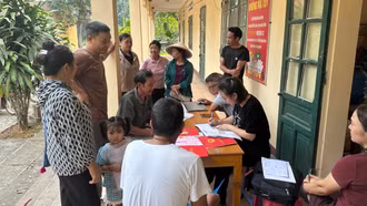 3 ngày, 2 cuộc gọi lừa đảo: Một người mất tiền, một người thoát bẫy nhờ gọi trưởng thôn