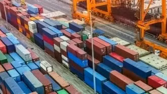 Việt Nam đón dòng dịch chuyển đơn hàng kỷ lục