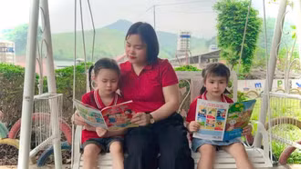 Trẻ em vùng cao vắng bố mẹ và khoảng trống cần khắc phục