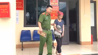Công an xã Nậm Có bắt giữ 2 đối tượng sau khi giám định mẫu nang tóc phát hiện chất ma túy