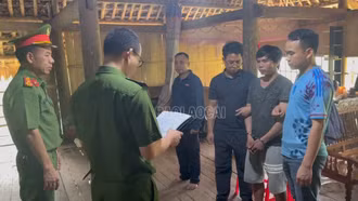 Công an xã Văn Bàn khởi tố 03 đối tượng liên quan đến hành vi tổ chức sử dụng trái phép chất ma túy