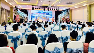 Gần 300 đại biểu tham dự hội thảo về vai trò phục hồi chức năng sau đột quỵ não, tổn thương tủy sống
