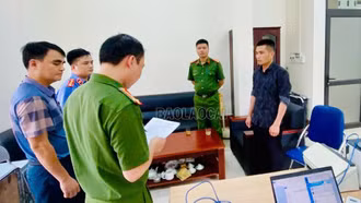 Khởi tố 1 công chức cấp xã về tội Lạm dụng chức vụ, quyền hạn chiếm đoạt tài sản