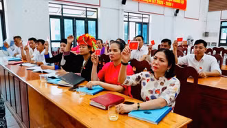 HĐND một số xã, phường tổ chức thành công kỳ họp thường lệ giữa năm 2026