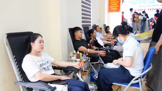 Tiếp nhận 407 đơn vị máu tại Ngày hội hiến máu “Giọt hồng đất Quế” đợt 2 năm 2026