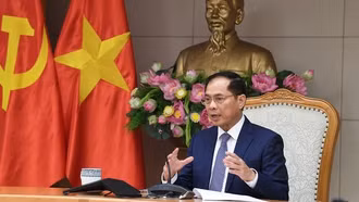 Việt Nam, Lào nhất trí phối hợp chặt chẽ vì hoà bình, ổn định và phát triển bền vững