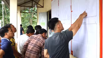 Văn Bàn: Công bố dự án đầu tư khai thác quặng apatit mỏ Tam Đỉnh - Làng Phúng (lần 2)
