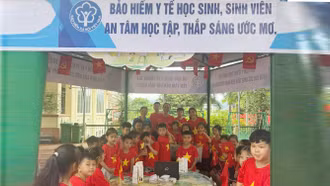 Lào Cai: Ra mắt mô hình gian hàng tuyên truyền BHYT học sinh 