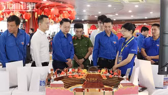 Tuyên dương công trình, sáng tạo tuổi trẻ miền trung