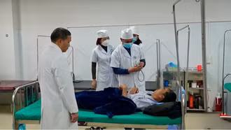 Bệnh viện Đa khoa Bảo Thắng cấp cứu thành công bệnh nhân ngừng tuần hoàn do ngộ độc lá ngón