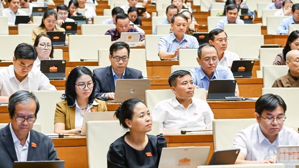 Quốc hội bước vào ngày làm việc cuối của đợt 1 Kỳ họp không thường lệ thứ nhất