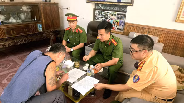 Băng rừng, vượt núi dẹp nạn ma túy ở Lào Cai